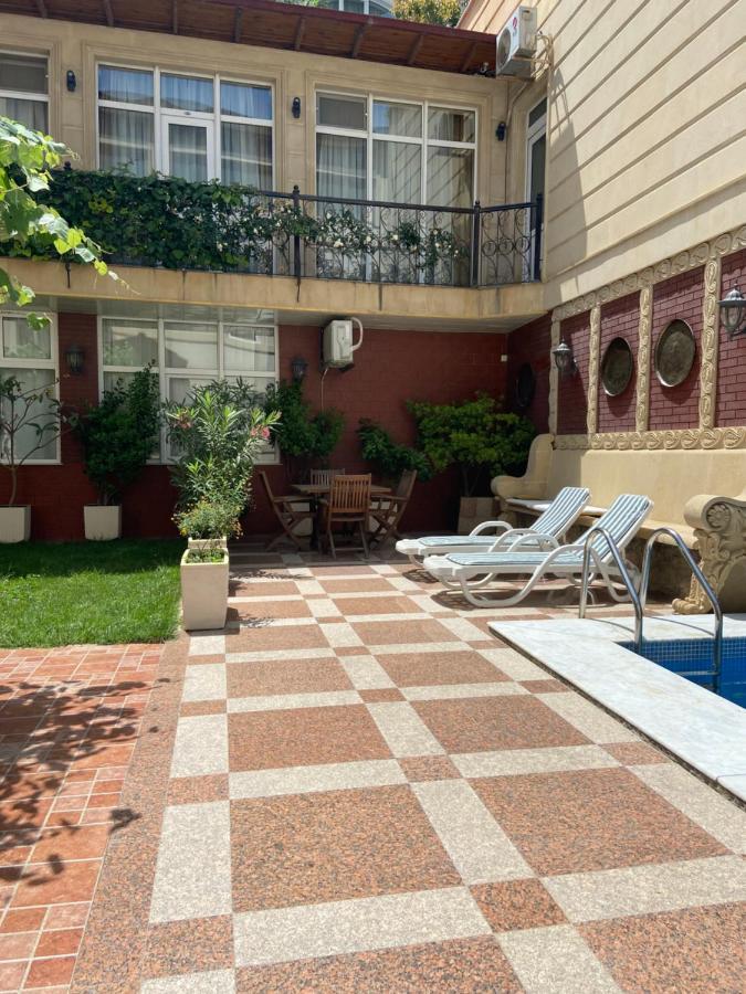 East Legend Hotel Баку Екстер'єр фото