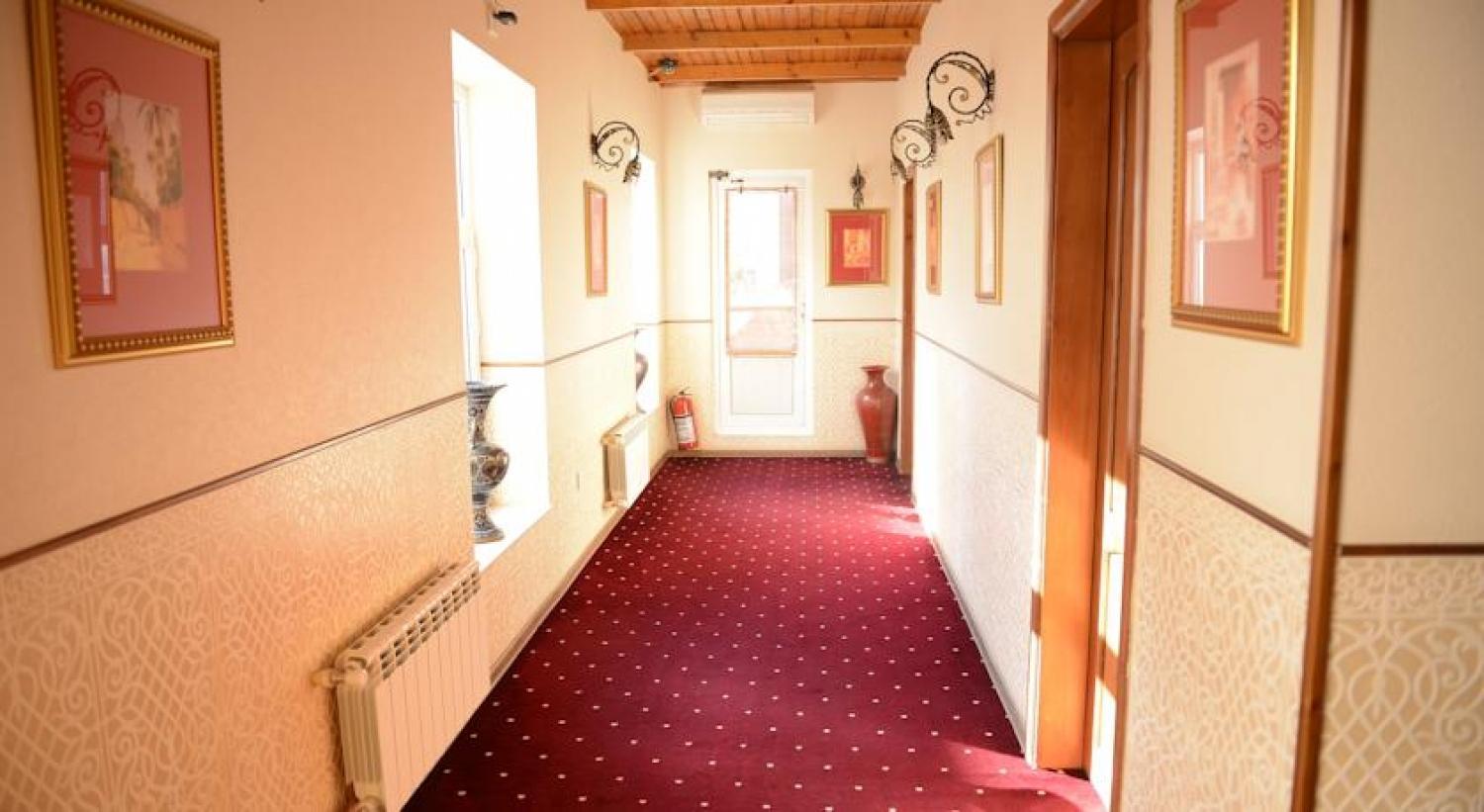 East Legend Hotel Баку Екстер'єр фото