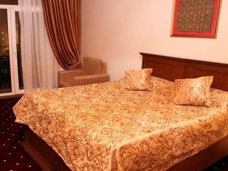 East Legend Hotel Баку Екстер'єр фото