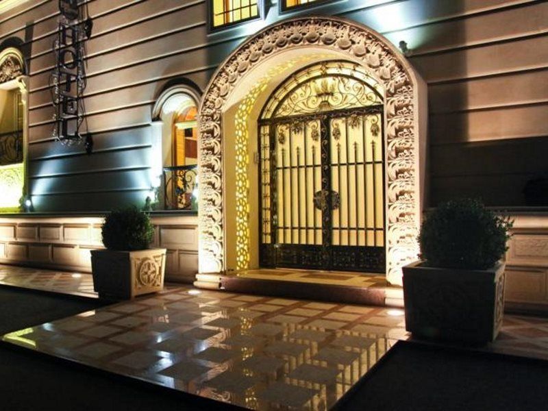 East Legend Hotel Баку Екстер'єр фото