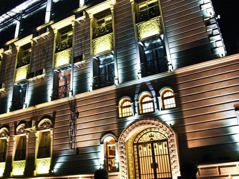 East Legend Hotel Баку Екстер'єр фото